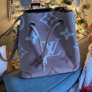 DUP Louis Vuitton bag